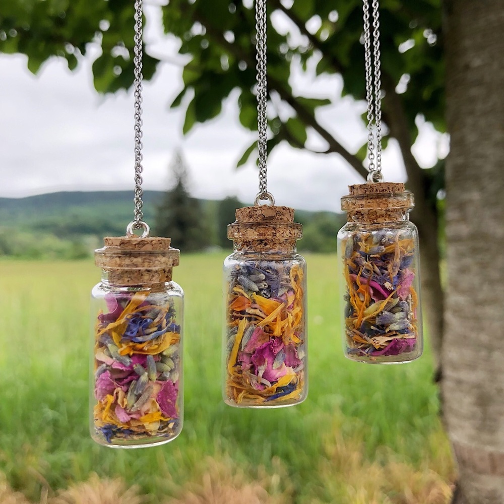 🌿🌸Botanical Garden🌸🌿Dried Flower Boho Necklace - Picture 2 of 6